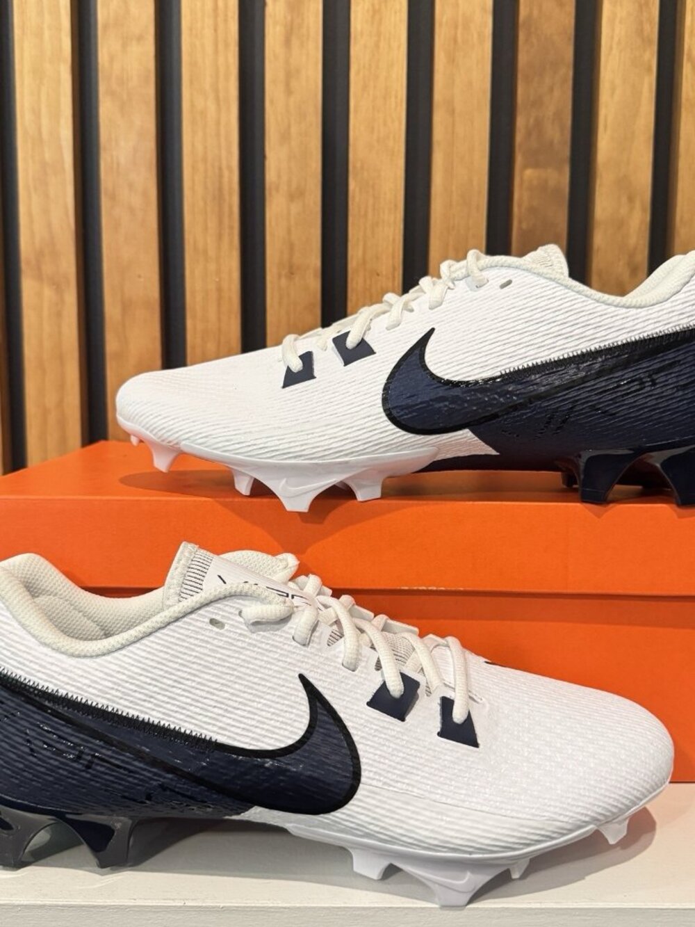 SIZE 10.5 - Nike Vapor Edge Speed 360 2 TB Football Cleat FN7764 White Navy Blue